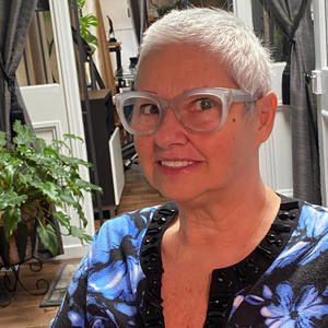 Meet your Posher, Linda